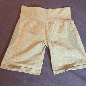 NVGTN Meadow Contour seamless shorts